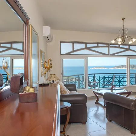 Vasiliki Island View House *
